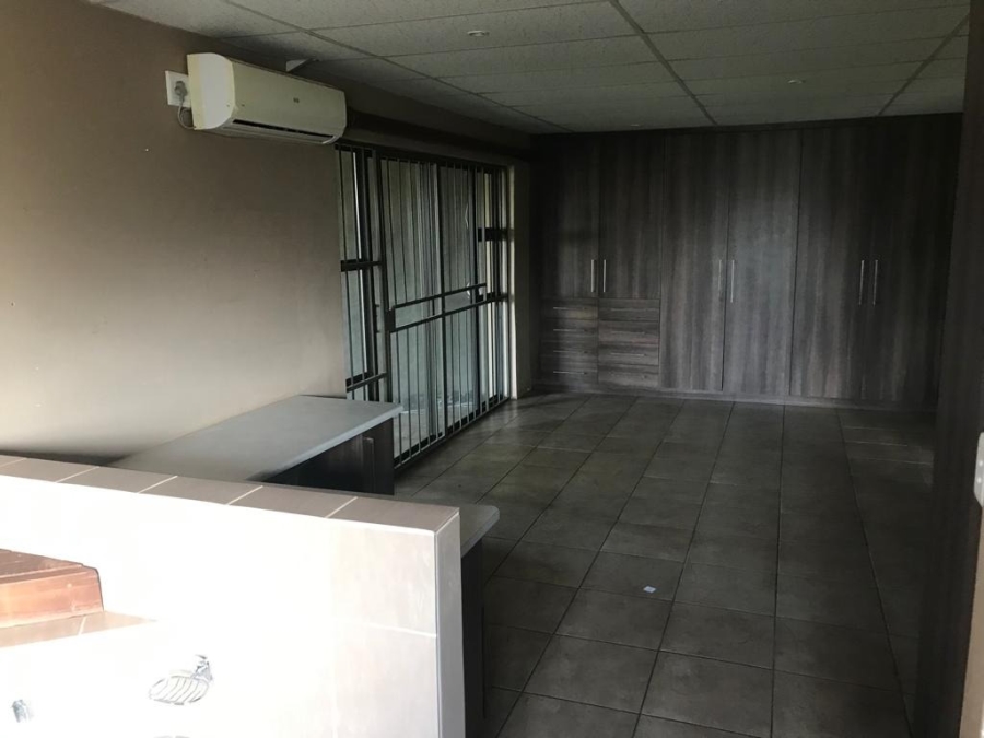 13 Bedroom Property for Sale in Soutpan Free State